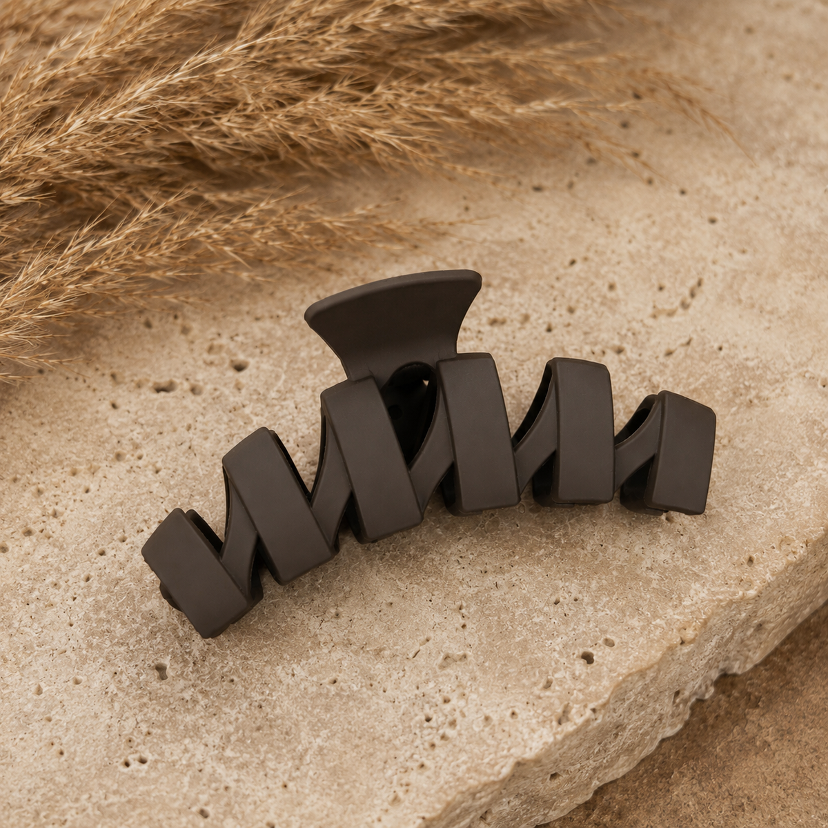 Espresso Wave Claw Clip